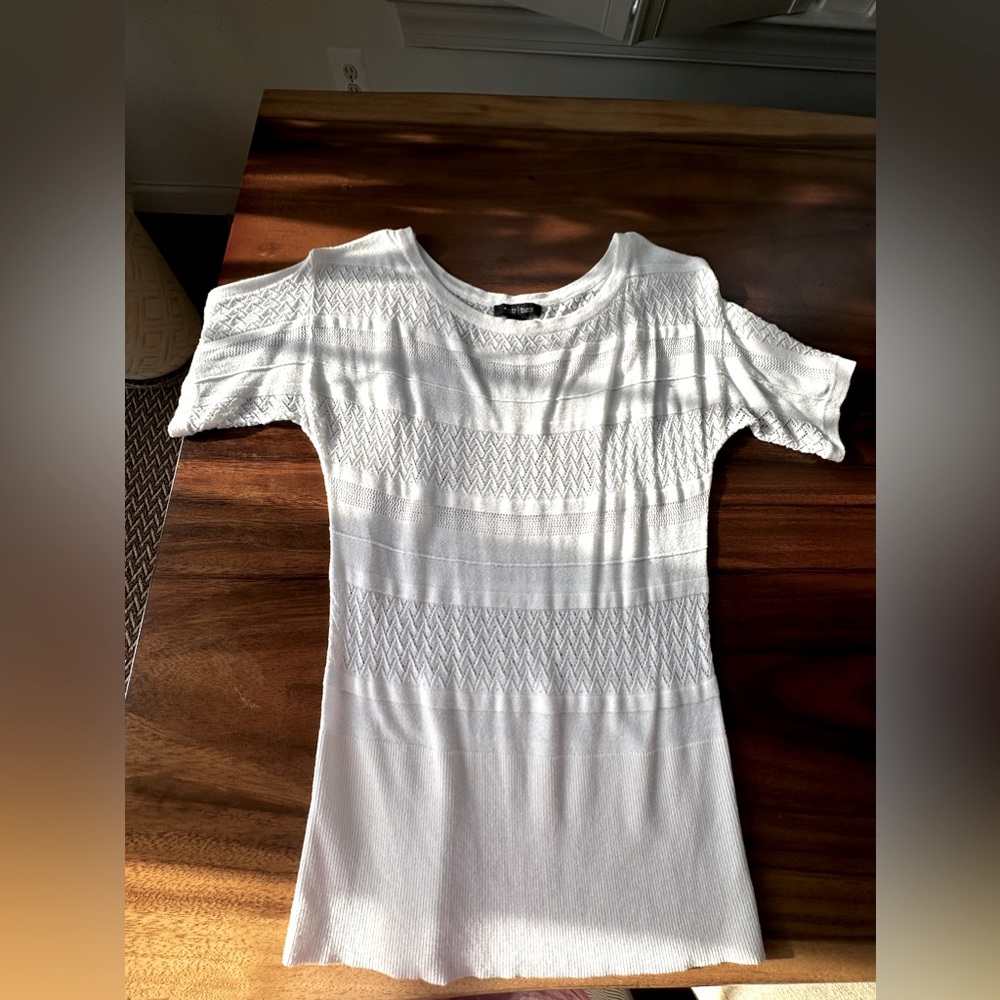 White House black market women’s shirt